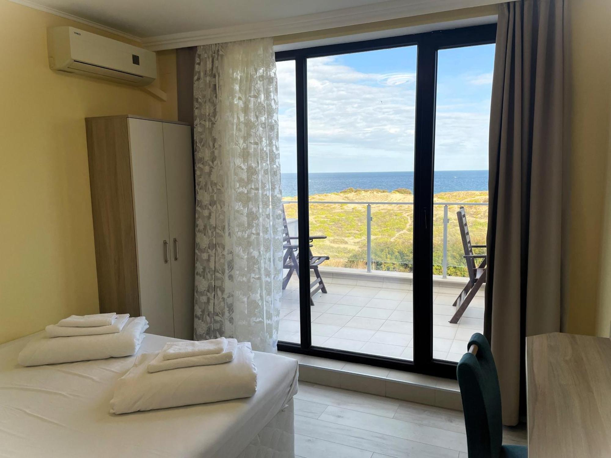 Apart-Hotel Panorama Sea Lux Приморско Экстерьер фото