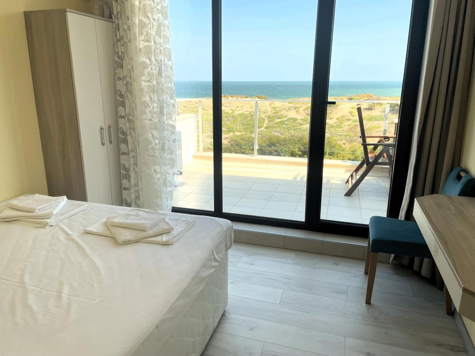 Apart-Hotel Panorama Sea Lux Приморско Экстерьер фото