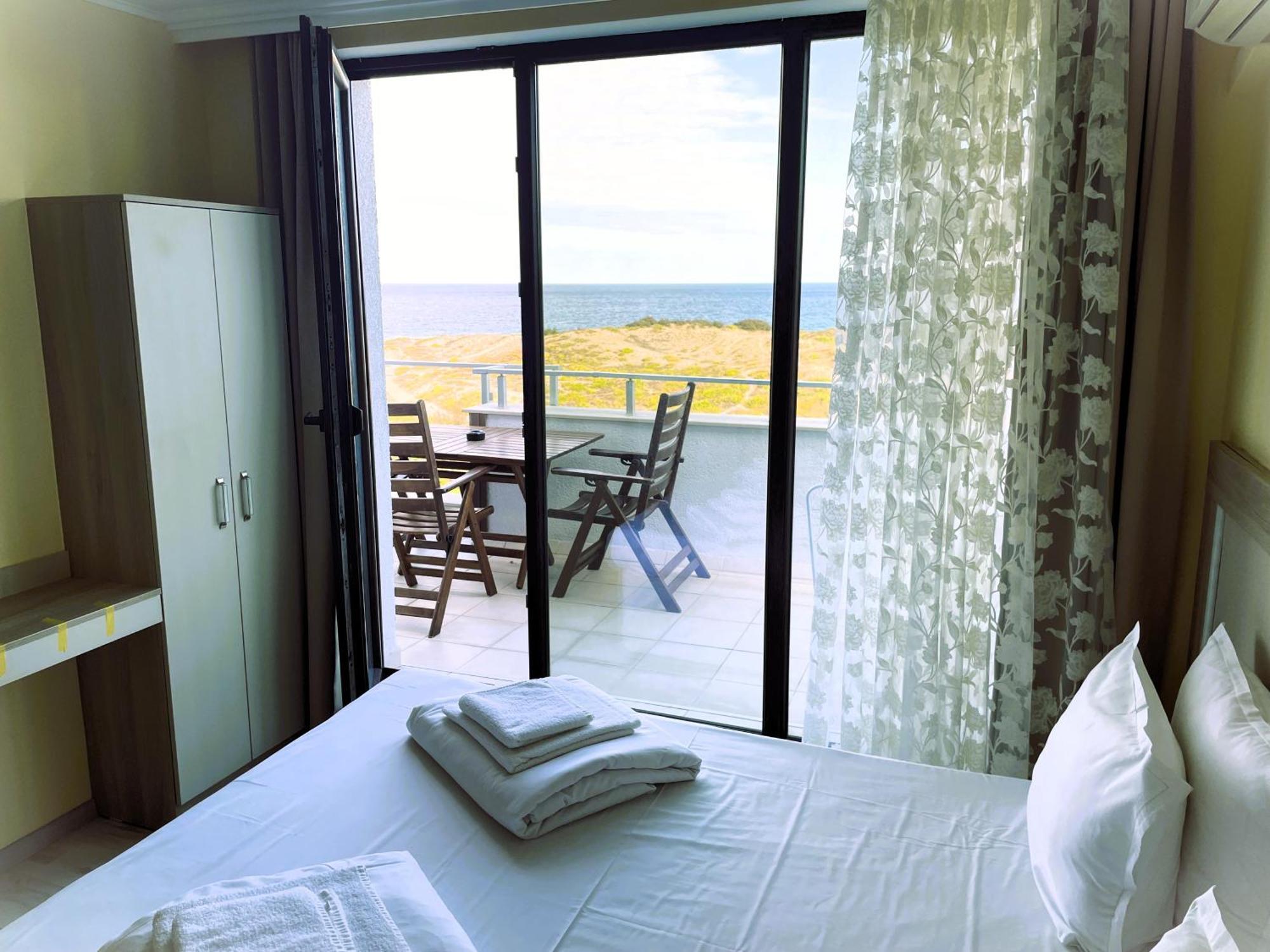 Apart-Hotel Panorama Sea Lux Приморско Экстерьер фото
